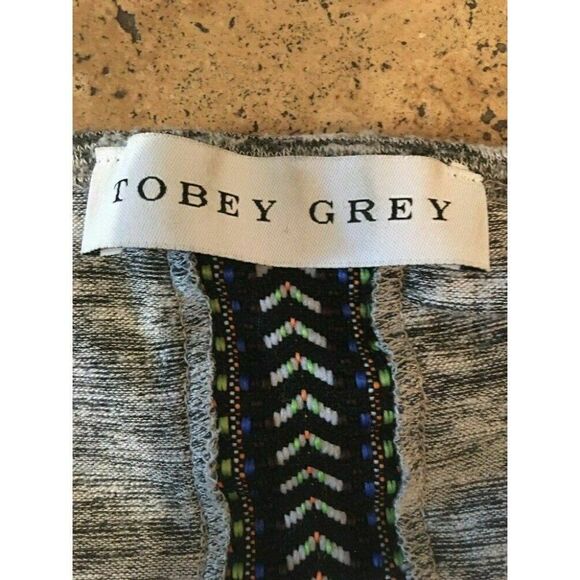 Tobey Grey Womens Black White Gray Long Sleeve V Neck Top Small - Picture 7 of 8
